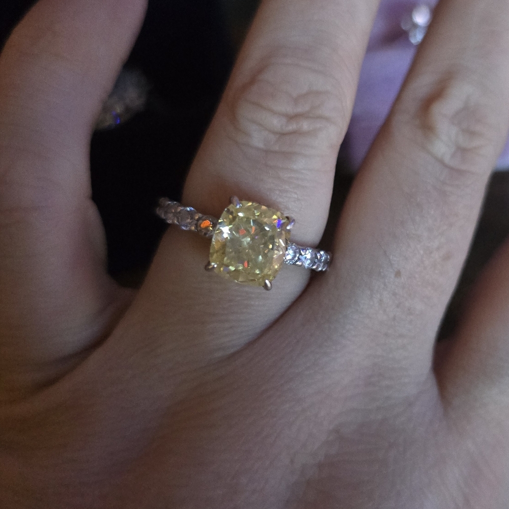 Elegant Yellow Gemstone Ring